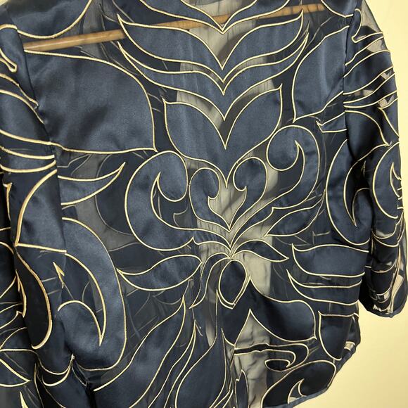 Chico's Traveler Black Sheer Embroidered Open Jacket Size 1 Medium - Picture 6 of 8